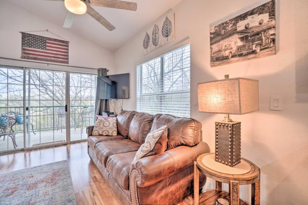 Serene Branson Penthouse With Resort Access And Views! Exterior photo