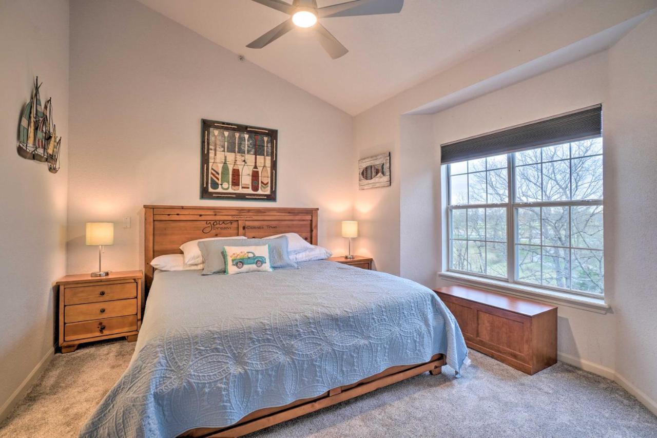 Serene Branson Penthouse With Resort Access And Views! Exterior photo